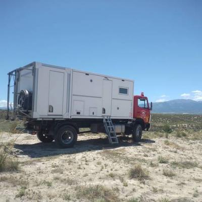 Mercedes 4x4 Abenteuer Truck 6